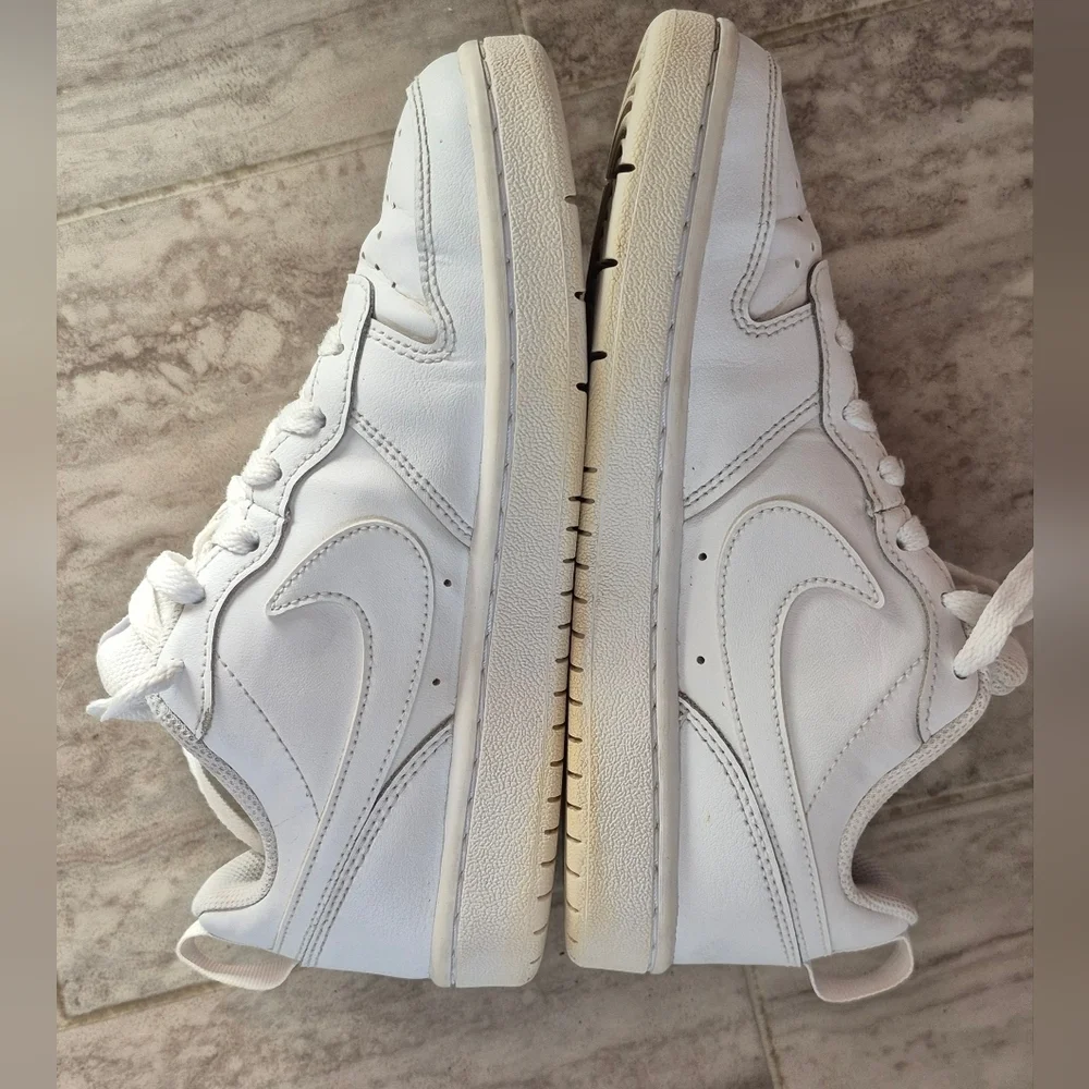 Nike Kids Shoes - White